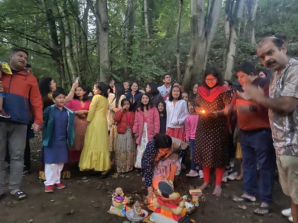 Read more about the article Ganapati Visarjan by Morley Indians…